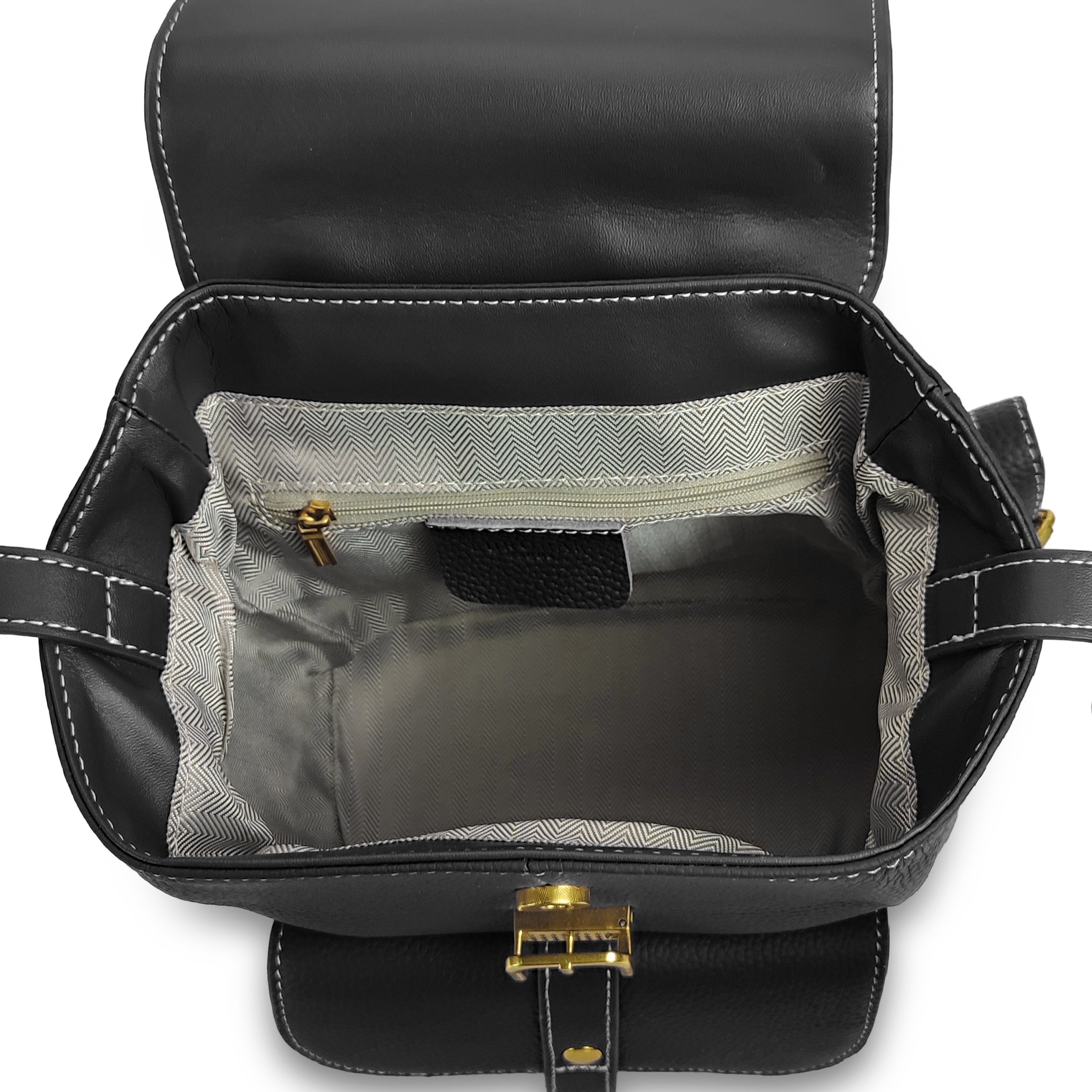 Azalea Knapsack with Buckle Black
