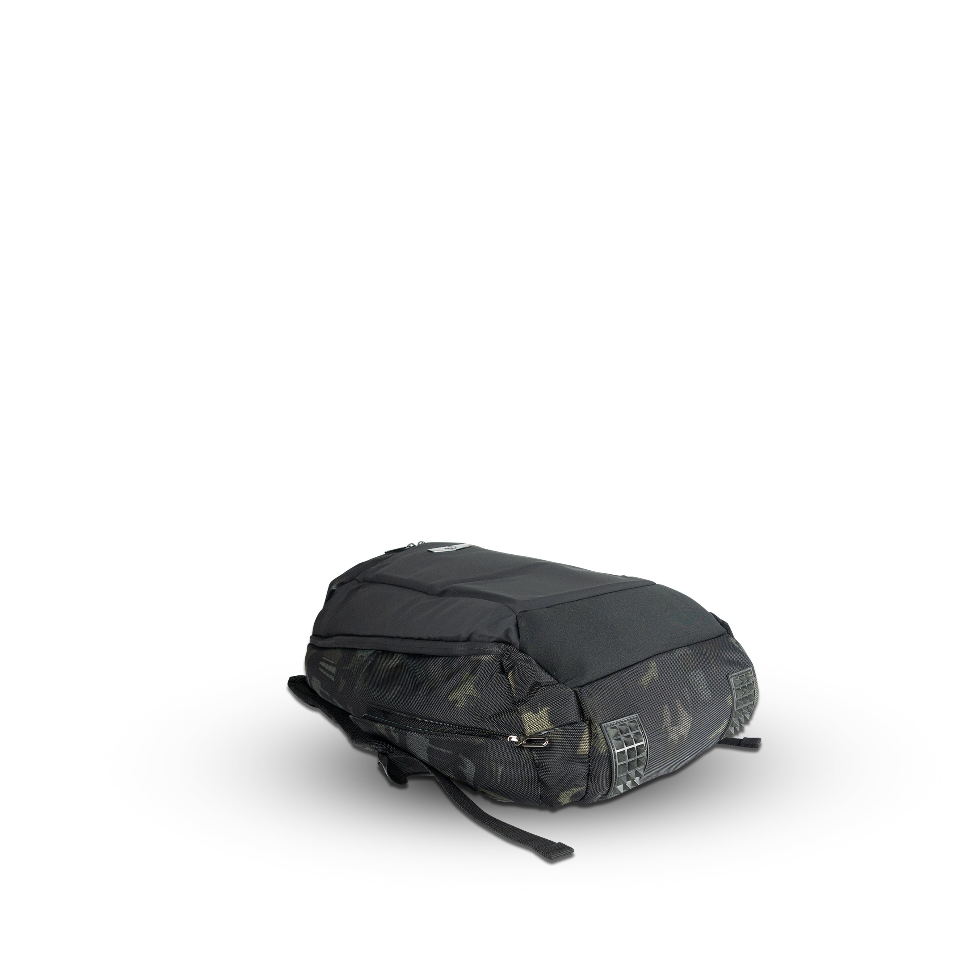 Hampton Backpack with Top Zipper Compartment (Comouflage)