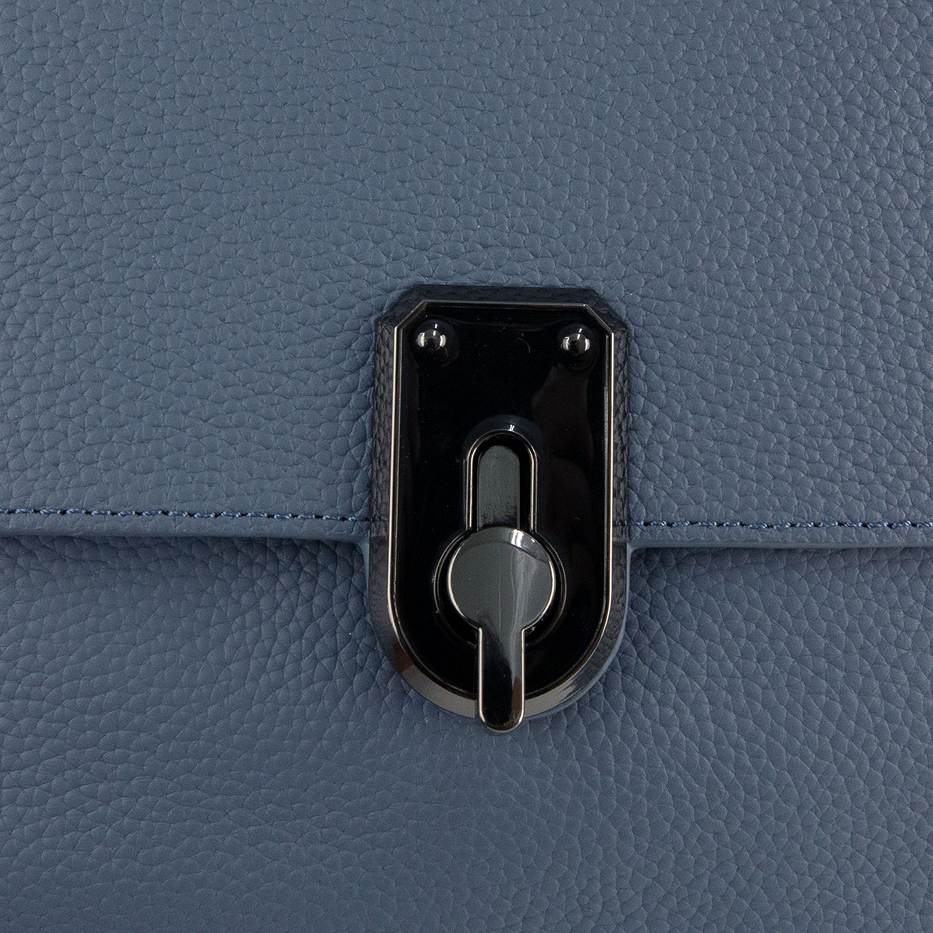 Amora Handbag w/ Twist Lock Powder Blue